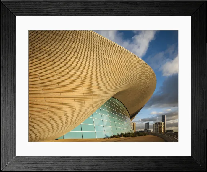Framed Print : Exterior of Aquatics Centre, Stratford, London, UK Framed Print : Exterior of Aquatics Centre, Stratford, London, UK