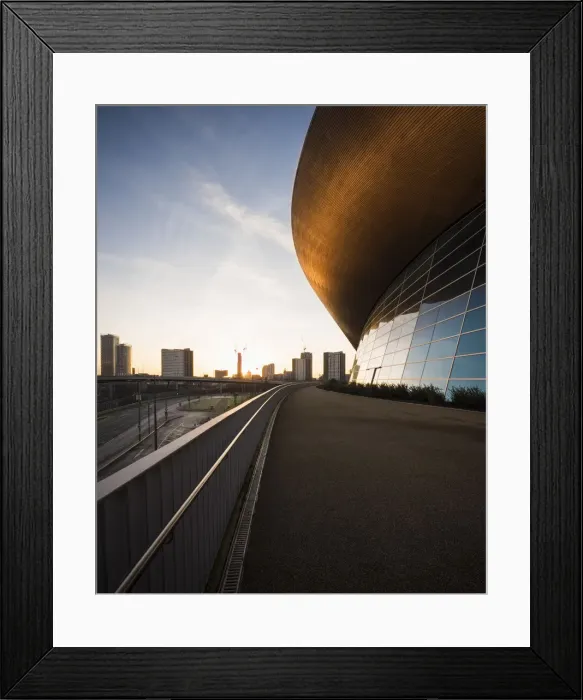 Framed Print : Aquatics Centre, Stratford, London, UK Framed Print : Aquatics Centre, Stratford, London, UK