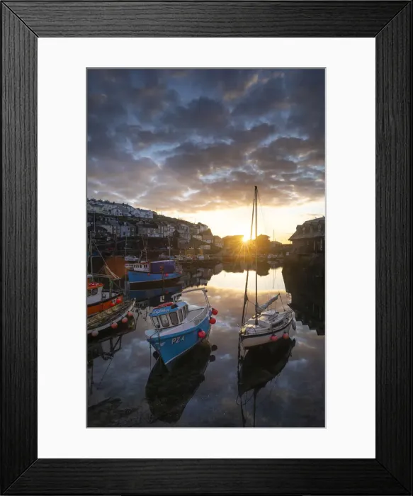 Framed Print : Mevagissey harbour, Cornwall, England, UK Framed Print : Mevagissey harbour, Cornwall, England, UK