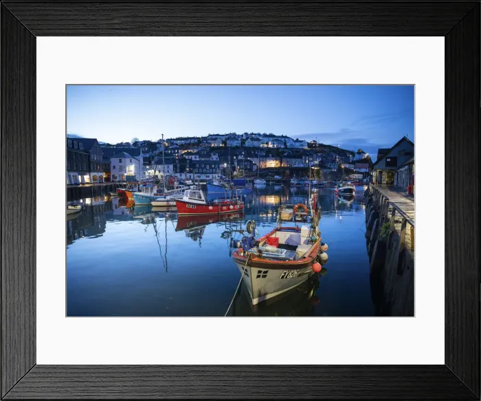 Framed Print : Mevagissey harbour, Cornwall, England, UK Framed Print : Mevagissey harbour, Cornwall, England, UK