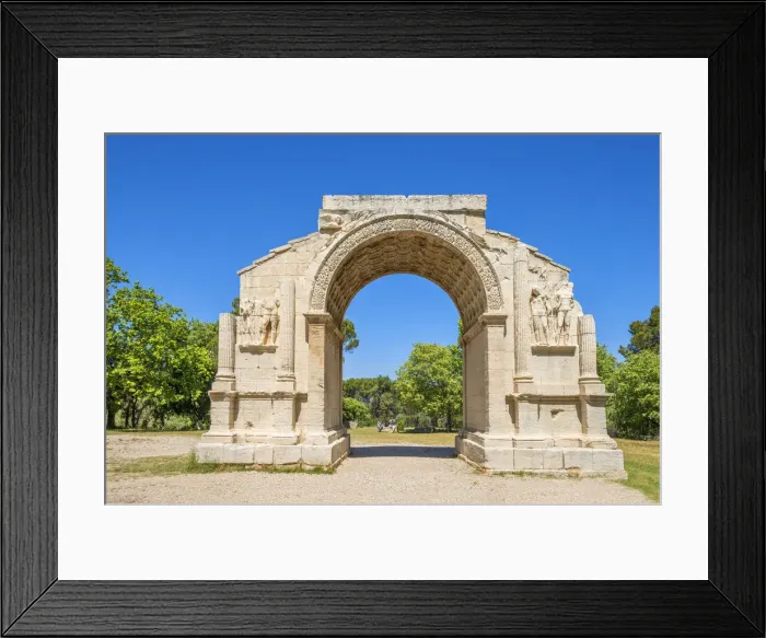 Framed Print : Arch of Triumph, ancient Roman site of Glanum, Saint Remy de Provence, Les Alpilles, Bouches du Rhone, Provence Cote d'Azur, France, Europe