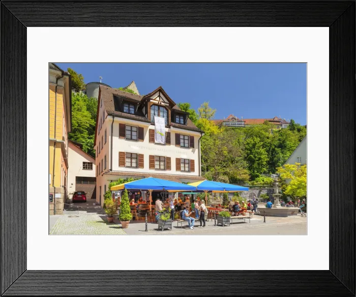 Framed Print : Winzerverein Kellerverkauf Bar, in the old wown of Meersburg, Lake Constance, Upper Swabia, Baden-Wurttemberg, Germany Framed Print : Winzerverein Kellerverkauf Bar, in the old wown of Meersburg, Lake Constance, Upper Swabia, Baden-Wurttemberg, Germany