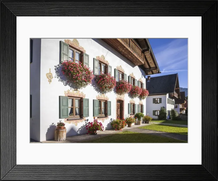 Framed Print : Farmhouse in Unterammergau, Upper Bavaria, Allgaau, Bavaria, Germany Framed Print : Farmhouse in Unterammergau, Upper Bavaria, Allgaau, Bavaria, Germany
