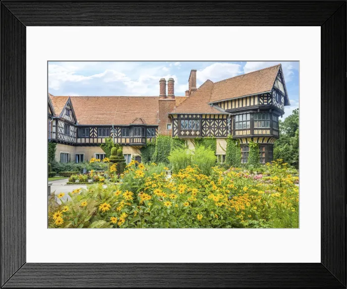 Framed Print : Cecilienhof Palace, Potsdam, Brandenburg, Germany Framed Print : Cecilienhof Palace, Potsdam, Brandenburg, Germany
