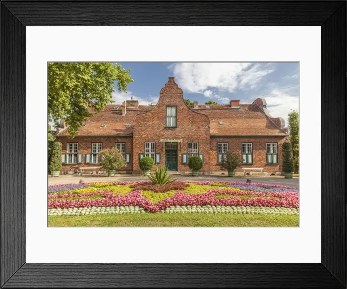 Framed Print : New Garden, Potsdam, Brandenburg, Germany Framed Print : New Garden, Potsdam, Brandenburg, Germany