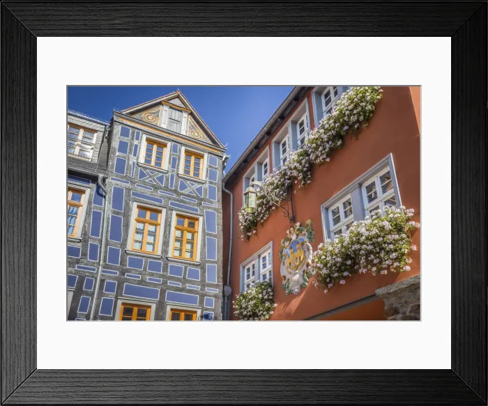 Framed Print : Magnificent half-timbered houses on the market square of Idstein, Hesse, Germany Framed Print : Magnificent half-timbered houses on the market square of Idstein, Hesse, Germany