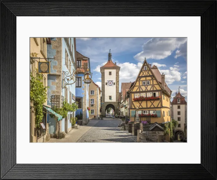 Framed Print : Historic houses and Spitaltor in Untere Schmiedgasse in the old town of Rothenburg ob der Framed Print : Historic houses and Spitaltor in Untere Schmiedgasse in the old town of Rothenburg ob der