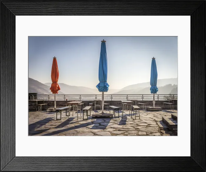 Framed Print : Viewing terrace of Stahleck Castle above Bacherach, Middle Rhine Valley Framed Print : Viewing terrace of Stahleck Castle above Bacherach, Middle Rhine Valley