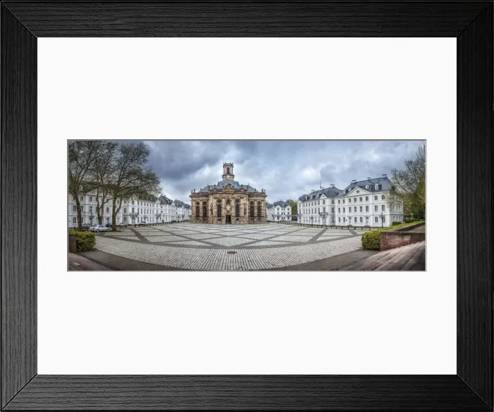 Framed Print : East facade of the Ludwigskirche on Ludwigsplatz in Saarbrücken, Saarland, Germany