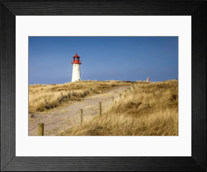 Framed Print : List-West lighthouse on the Ellenbogen Peninsula, Sylt, Schleswig-Holstein, Germany Framed Print : List-West lighthouse on the Ellenbogen Peninsula, Sylt, Schleswig-Holstein, Germany