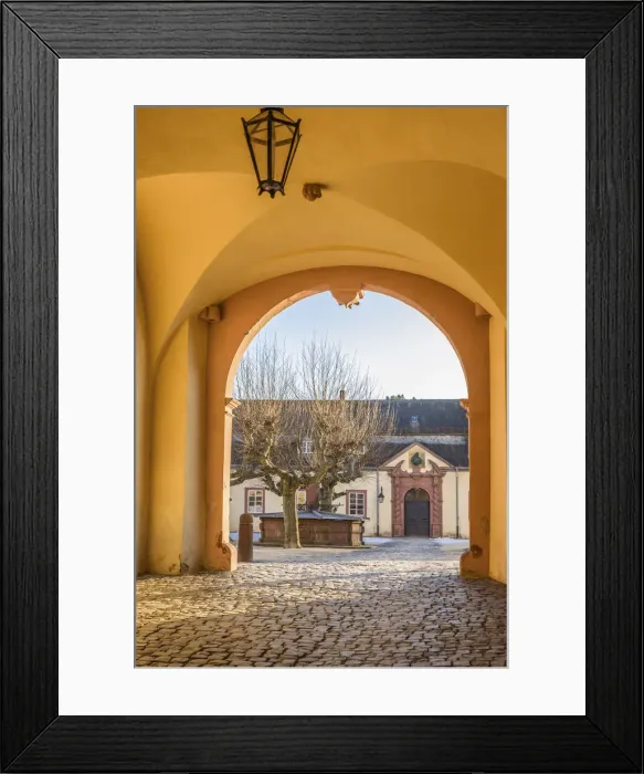 Framed Print : Gate to the inner courtyard of Bad Homburg Palace, Taunus, Hesse, Germany Framed Print : Gate to the inner courtyard of Bad Homburg Palace, Taunus, Hesse, Germany