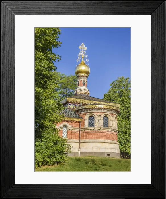 Framed Print : Russian chapel in the spa gardens of Bad Homburg vor der Hohe, Taunus, Hesse, Germany