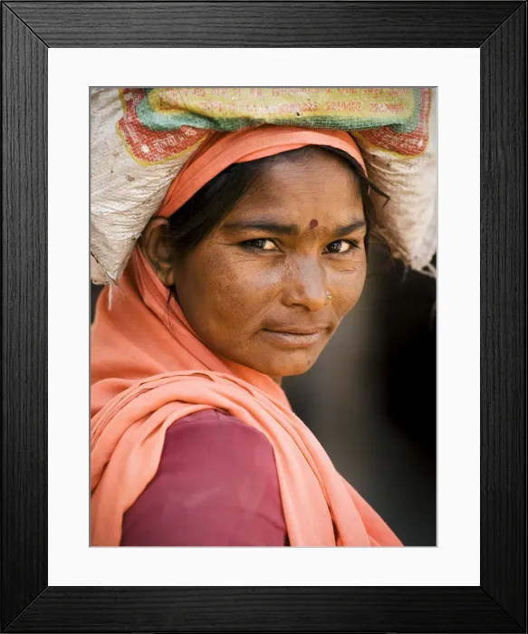 Framed Print : Portrait of woman, Jaipur, Rajasthan, India, Asia