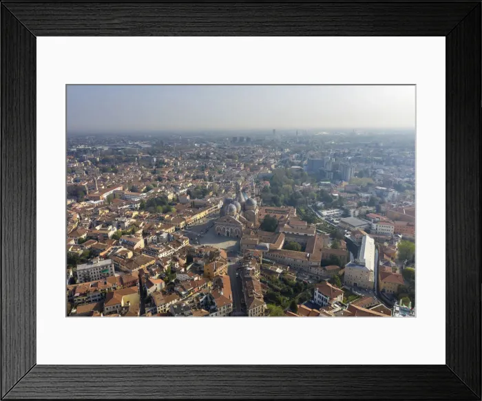 Framed Print : Italy, Veneto, Padua, Prato della Valle square and Basilica of St. Anthony of Padua Framed Print : Italy, Veneto, Padua, Prato della Valle square and Basilica of St. Anthony of Padua