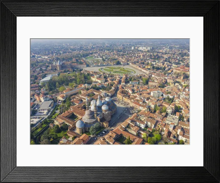 Framed Print : Italy, Veneto, Padua, Prato della Valle square and Basilica of St. Anthony of Padua Framed Print : Italy, Veneto, Padua, Prato della Valle square and Basilica of St. Anthony of Padua