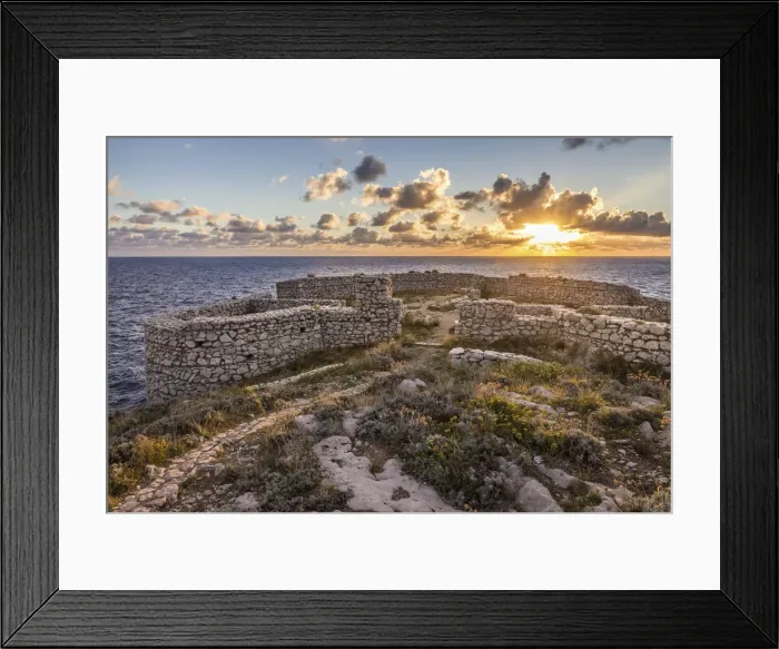 Framed Print : Fortino di Mesola at Punta Campetiello, Capri, Gulf of Naples, Campania, Italy Framed Print : Fortino di Mesola at Punta Campetiello, Capri, Gulf of Naples, Campania, Italy