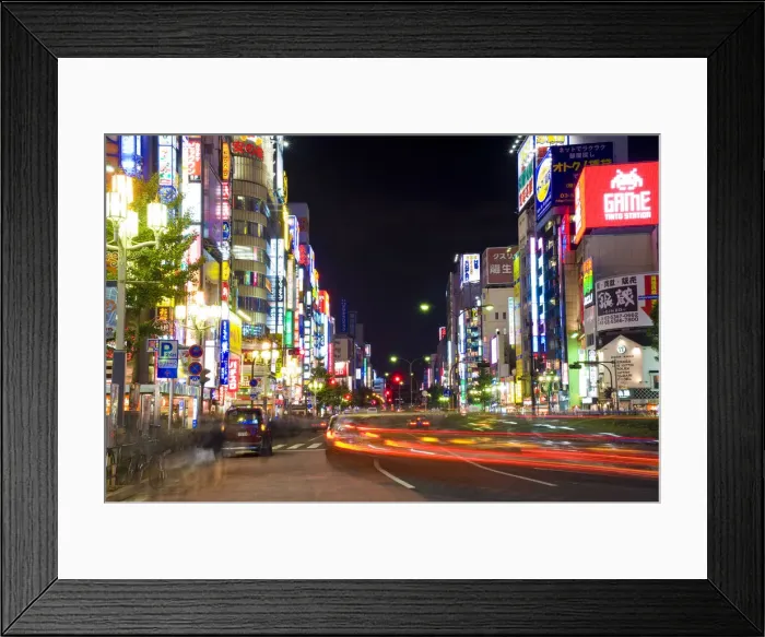 Framed Print : Shinjuku, Tokyo, Japan Framed Print : Shinjuku, Tokyo, Japan