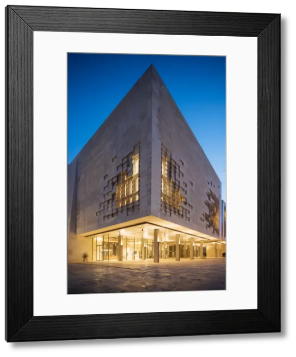 Framed Print : New Parliament Building, Valletta, Malta Framed Print : New Parliament Building, Valletta, Malta