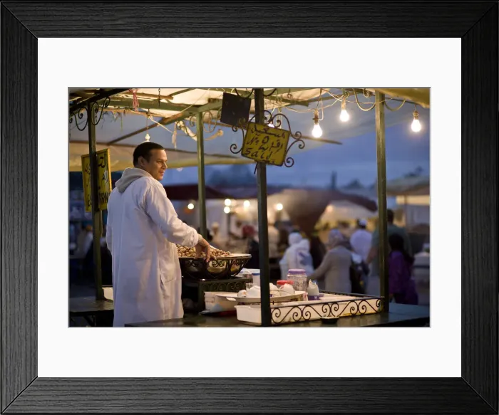 Framed Print : Djemaa el-Fna at night, Marrakesh, Morocco, Africa Framed Print : Djemaa el-Fna at night, Marrakesh, Morocco, Africa