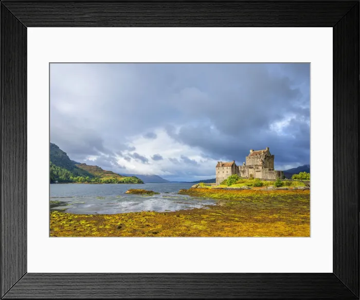 Framed Print : Eilean Donan Castle, Dornie, Loch Duich, Highlands, Scotland, Great Britain
