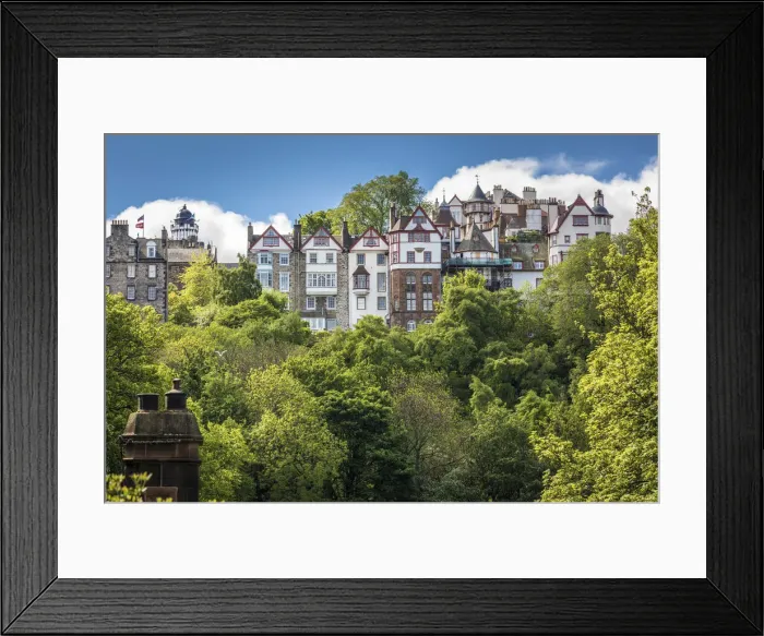 Framed Print : View from Princes Street Gardens to the Old Town, Edinburgh, City of Edinburgh, Scotland Framed Print : View from Princes Street Gardens to the Old Town, Edinburgh, City of Edinburgh, Scotland