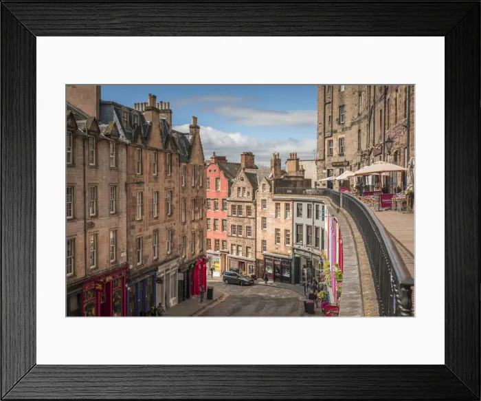Framed Print : Victoria Street in Edinburgh Old Town, City of Edinburgh, Scotland, Great Britain Framed Print : Victoria Street in Edinburgh Old Town, City of Edinburgh, Scotland, Great Britain