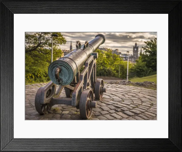 Framed Print : The Portuguese Cannon on Carlton Hill, Edinburgh, City of Edinburgh, Scotland