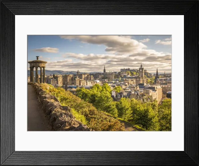 Framed Print : Dugald Stewart Monument on Carlton Hill overlooking Edinburgh Old Town, City of Edinburgh Framed Print : Dugald Stewart Monument on Carlton Hill overlooking Edinburgh Old Town, City of Edinburgh