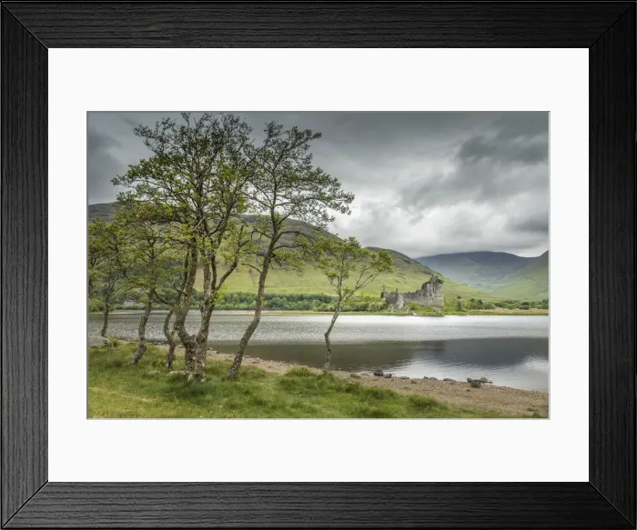 Framed Print : Kilchurn Castle on Loch Awe, Aryll and Bute, Scotland, Great Britain Framed Print : Kilchurn Castle on Loch Awe, Aryll and Bute, Scotland, Great Britain