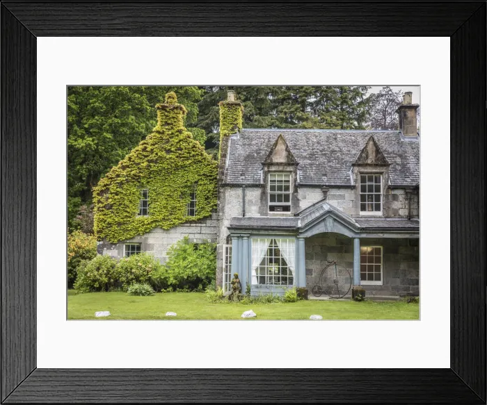 Framed Print : Ardanaiseig Castle Hotel, Kilchrenan, Aryll and Bute, Scotland, Great Britain