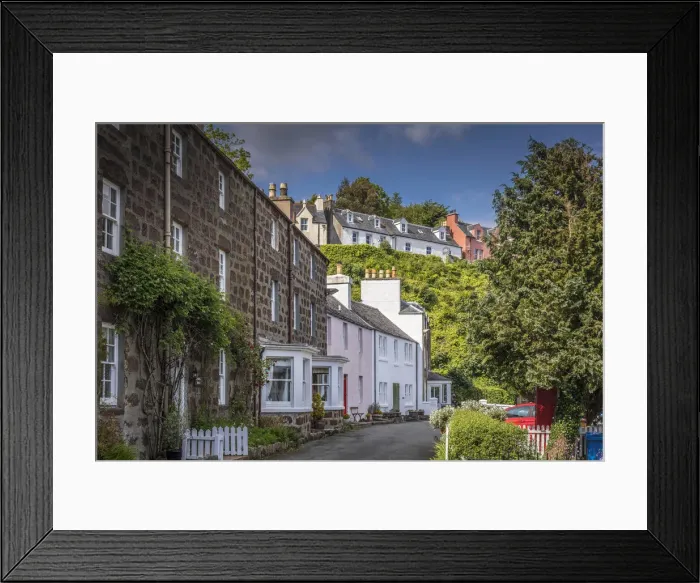 Framed Print : Row of houses in Portee Harbor, Isle of Skye, Highlands, Scotland, Great Britain Framed Print : Row of houses in Portee Harbor, Isle of Skye, Highlands, Scotland, Great Britain