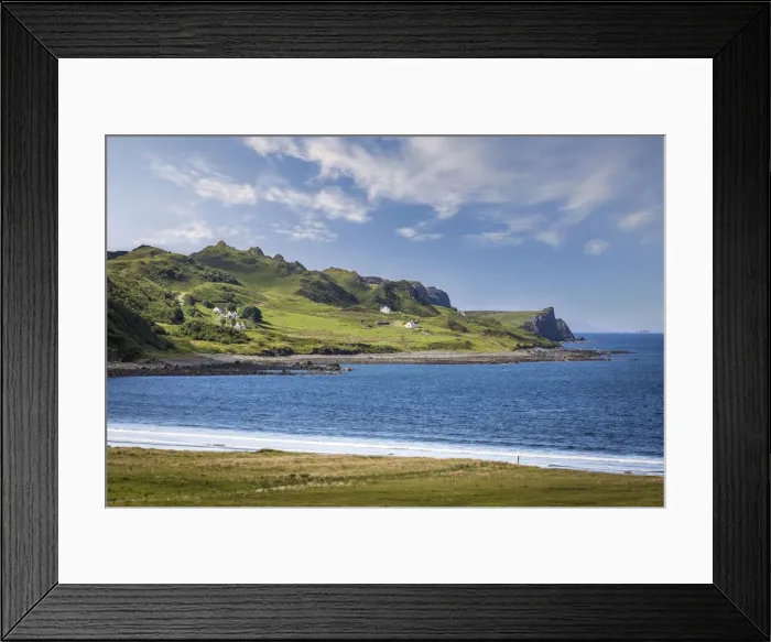 Framed Print : Staffin Bay, Trotternish Peninsula, Isle of Skye, Highlands, Scotland, Great Britain