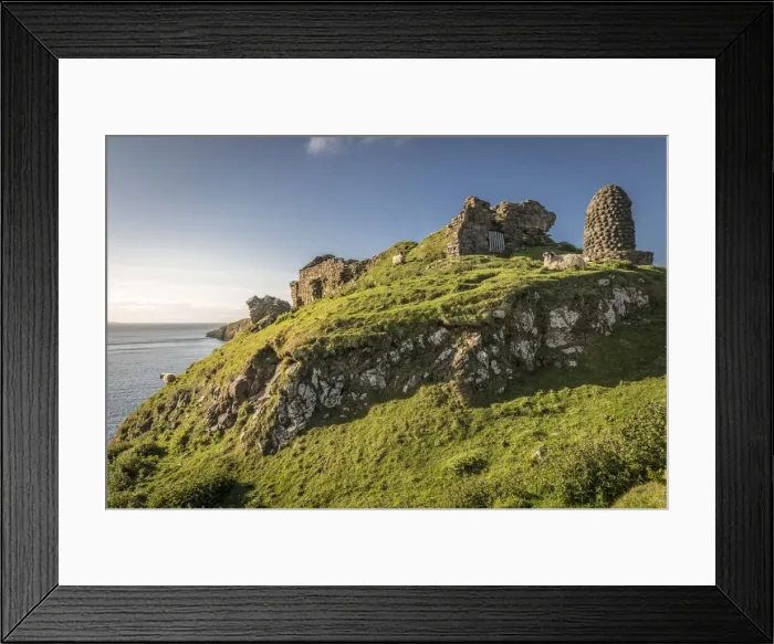 Framed Print : Ruins of Duntulm Castle in the north of the Trotternish Peninsula, Isle of Skye Framed Print : Ruins of Duntulm Castle in the north of the Trotternish Peninsula, Isle of Skye