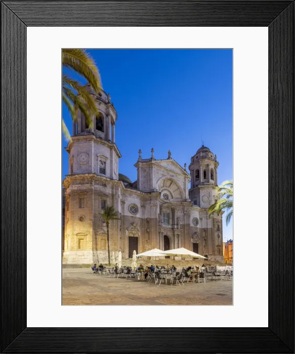 Framed Print : Twilight view of an outdoor cafe in Plaza de la Catedral, Cadiz, Andalusia, Spain Framed Print : Twilight view of an outdoor cafe in Plaza de la Catedral, Cadiz, Andalusia, Spain