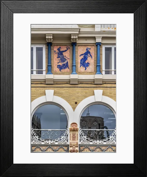 Framed Print : Detail of Edificio Monforte art nouveau building, Plaza de la Reina, Valencia Framed Print : Detail of Edificio Monforte art nouveau building, Plaza de la Reina, Valencia