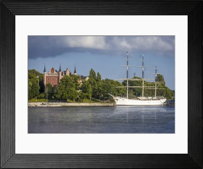 Framed Print : Old tall ship Af Chapman in front of Skeppsholmen island with Admiralitetshuset Framed Print : Old tall ship Af Chapman in front of Skeppsholmen island with Admiralitetshuset