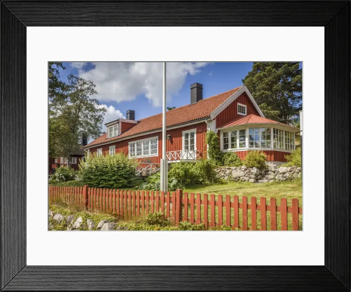 Framed Print : Idyllic summer house in Sigtuna, Stockholm County, Sweden Framed Print : Idyllic summer house in Sigtuna, Stockholm County, Sweden