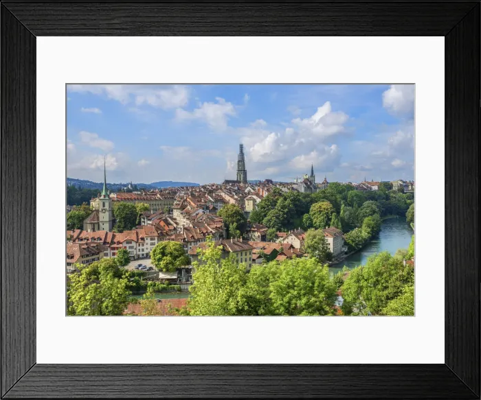 Framed Print : View on the old town of Bern with river Aare, Berne, Switzlerand Framed Print : View on the old town of Bern with river Aare, Berne, Switzlerand