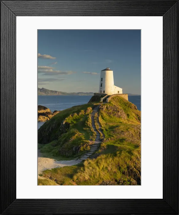 Framed Print : Twr Mawr Lighthouse on Llanddwyn Island at Sunset, Anglesey, North Wales Framed Print : Twr Mawr Lighthouse on Llanddwyn Island at Sunset, Anglesey, North Wales