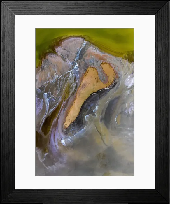 Framed Print : Aerial of patterns and textures on the salt crust of Kati Thanda-Lake Eyre Framed Print : Aerial of patterns and textures on the salt crust of Kati Thanda-Lake Eyre