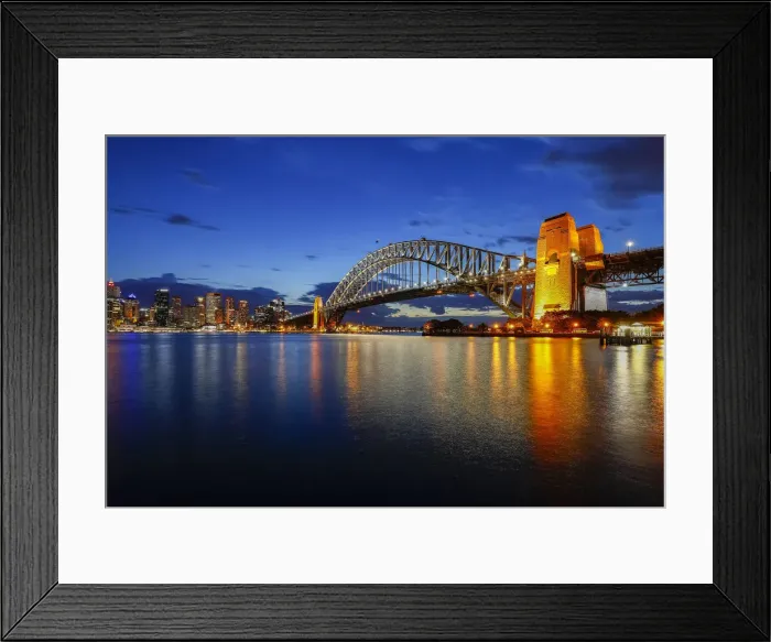 Framed Print : Sydney Harbour Bridge at dusk, Sydney, New South Wales, Australia Framed Print : Sydney Harbour Bridge at dusk, Sydney, New South Wales, Australia