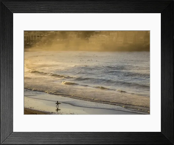 Framed Print : Surfer at Bondi Beach, Sydney, New South Wales, Australia Framed Print : Surfer at Bondi Beach, Sydney, New South Wales, Australia