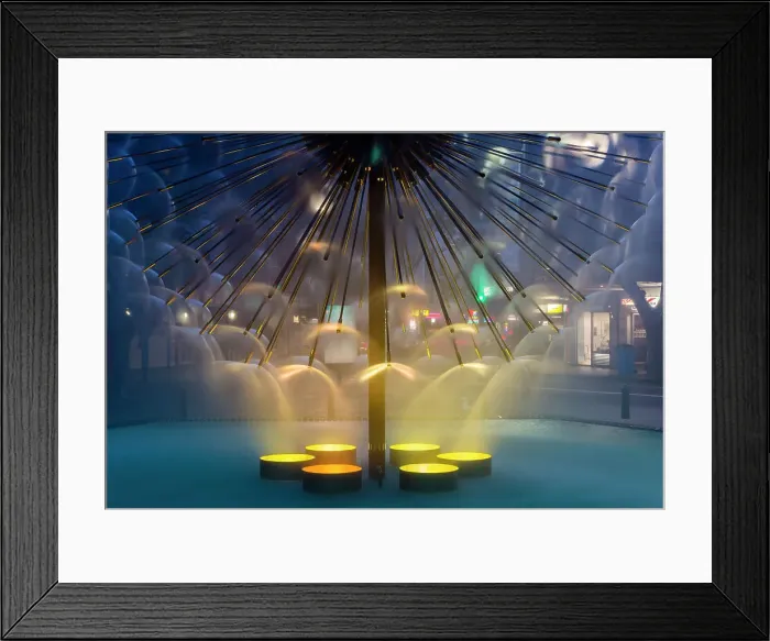 Framed Print : El Alamein Fountain at Kings Cross, Sydney, New South Wales, Australia Framed Print : El Alamein Fountain at Kings Cross, Sydney, New South Wales, Australia