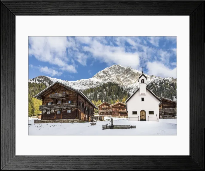 Framed Print : Old mountain hut and chapel on the Alp Oberstalleralm, Innervillgraten, Villgraten valley Framed Print : Old mountain hut and chapel on the Alp Oberstalleralm, Innervillgraten, Villgraten valley