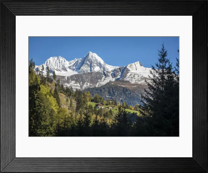 Framed Print : Kalser valley in the Hohe Tauern National Park, Kals am Grossglockner, East Tyrol Framed Print : Kalser valley in the Hohe Tauern National Park, Kals am Grossglockner, East Tyrol