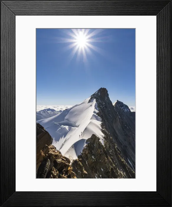 Framed Print : ALpinists along Nadelgrat snow ridge over 4000 meters of altitude to Nadelhorn peak Framed Print : ALpinists along Nadelgrat snow ridge over 4000 meters of altitude to Nadelhorn peak