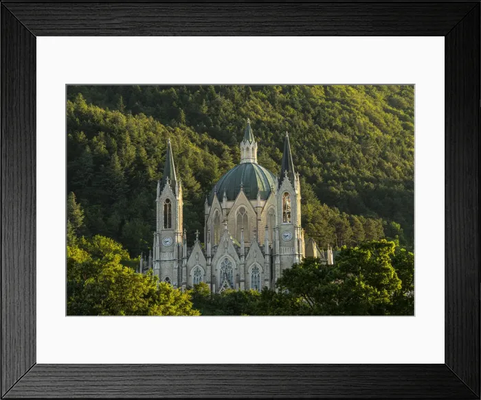 Framed Print : The basilica sanctuary of Maria Santissima Addolorata, Castelpetroso, province of Isernia Framed Print : The basilica sanctuary of Maria Santissima Addolorata, Castelpetroso, province of Isernia