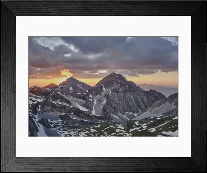 Framed Print : Late spring sunset and peaks smoking like an erupting volcano - Gran Sasso National Park Framed Print : Late spring sunset and peaks smoking like an erupting volcano - Gran Sasso National Park