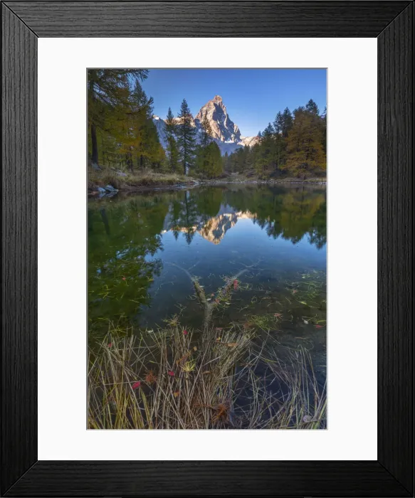 Framed Print : A view of Cervino and Blue lake at sunset during autumn, Breuil-Cervinia, Aosta Framed Print : A view of Cervino and Blue lake at sunset during autumn, Breuil-Cervinia, Aosta