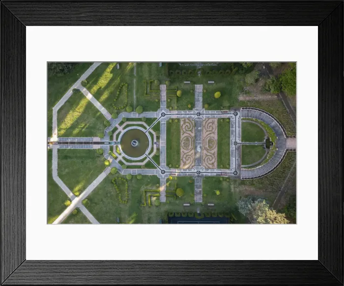 Framed Print : Birds eye view of Villa Toeplitz gardens and fountains. Varese, Lombardy, Italy Framed Print : Birds eye view of Villa Toeplitz gardens and fountains. Varese, Lombardy, Italy